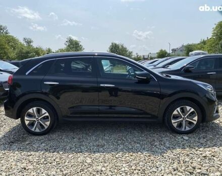 Кіа Niro, об'ємом двигуна 0 л та пробігом 115 тис. км за 20300 $, фото 17 на Automoto.ua