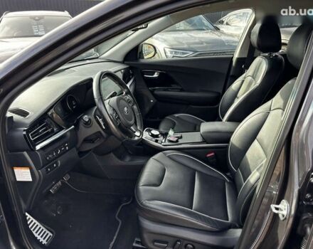 Киа Niro, объемом двигателя 0 л и пробегом 110 тыс. км за 21200 $, фото 14 на Automoto.ua