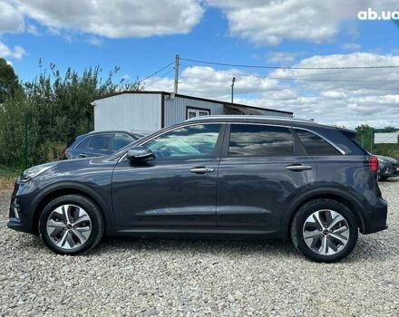 Киа Niro, объемом двигателя 0 л и пробегом 97 тыс. км за 21600 $, фото 8 на Automoto.ua