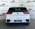 Кіа Niro, об'ємом двигуна 0 л та пробігом 158 тис. км за 19950 $, фото 3 на Automoto.ua
