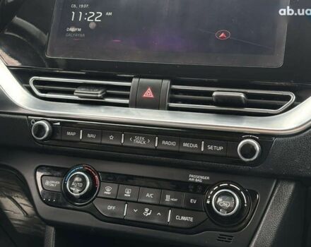 Кіа Niro, об'ємом двигуна 0 л та пробігом 119 тис. км за 19750 $, фото 16 на Automoto.ua