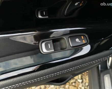 Киа Niro, объемом двигателя 0 л и пробегом 88 тыс. км за 21900 $, фото 12 на Automoto.ua