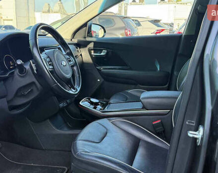 Киа Niro, объемом двигателя 0 л и пробегом 150 тыс. км за 19500 $, фото 18 на Automoto.ua
