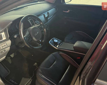 Киа Niro, объемом двигателя 0 л и пробегом 150 тыс. км за 19500 $, фото 23 на Automoto.ua
