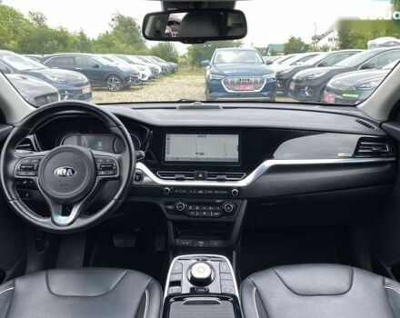 Киа Niro, объемом двигателя 0 л и пробегом 119 тыс. км за 21800 $, фото 3 на Automoto.ua
