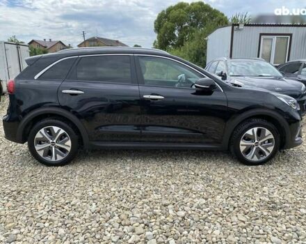 Киа Niro, объемом двигателя 0 л и пробегом 70 тыс. км за 22500 $, фото 18 на Automoto.ua