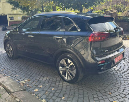 Кіа Niro, об'ємом двигуна 0 л та пробігом 155 тис. км за 19000 $, фото 2 на Automoto.ua