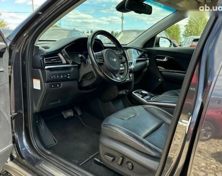 Киа Niro, объемом двигателя 0 л и пробегом 97 тыс. км за 21600 $, фото 18 на Automoto.ua
