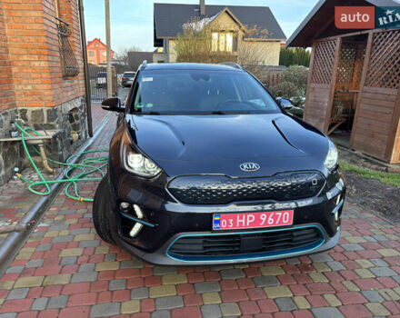 Кіа Niro, об'ємом двигуна 0 л та пробігом 117 тис. км за 19600 $, фото 7 на Automoto.ua