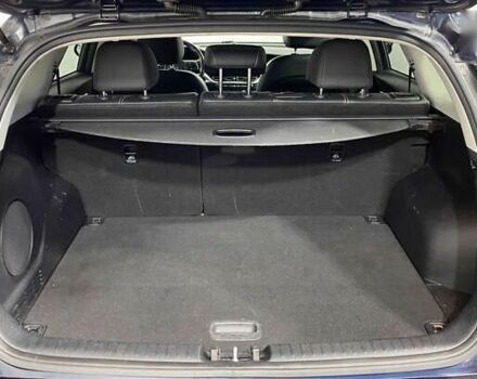 Кіа Niro, об'ємом двигуна 0 л та пробігом 100 тис. км за 20950 $, фото 4 на Automoto.ua