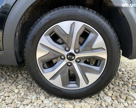 Киа Niro, объемом двигателя 0 л и пробегом 70 тыс. км за 22500 $, фото 26 на Automoto.ua