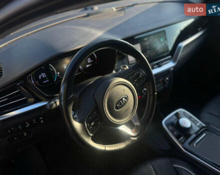 Киа Niro, объемом двигателя 0 л и пробегом 155 тыс. км за 18913 $, фото 9 на Automoto.ua