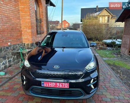 Кіа Niro, об'ємом двигуна 0 л та пробігом 117 тис. км за 19600 $, фото 3 на Automoto.ua