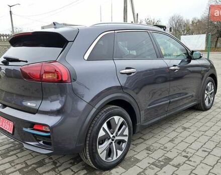 Кіа Niro, об'ємом двигуна 0 л та пробігом 133 тис. км за 19950 $, фото 6 на Automoto.ua