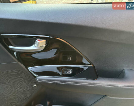 Кіа Niro, об'ємом двигуна 0 л та пробігом 117 тис. км за 19600 $, фото 25 на Automoto.ua