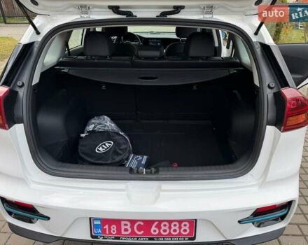 Киа Niro, объемом двигателя 0 л и пробегом 15 тыс. км за 22900 $, фото 5 на Automoto.ua