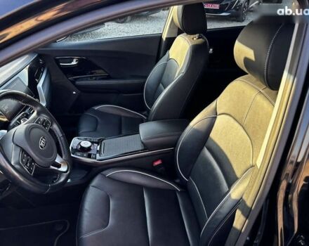 Киа Niro, объемом двигателя 0 л и пробегом 112 тыс. км за 19999 $, фото 22 на Automoto.ua