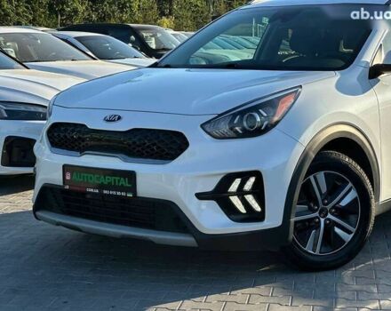 Киа Niro, объемом двигателя 0 л и пробегом 136 тыс. км за 17990 $, фото 2 на Automoto.ua