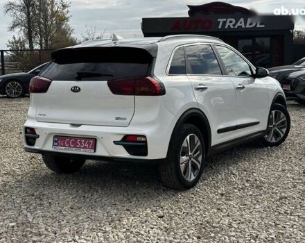 Киа Niro, объемом двигателя 0 л и пробегом 141 тыс. км за 19300 $, фото 16 на Automoto.ua