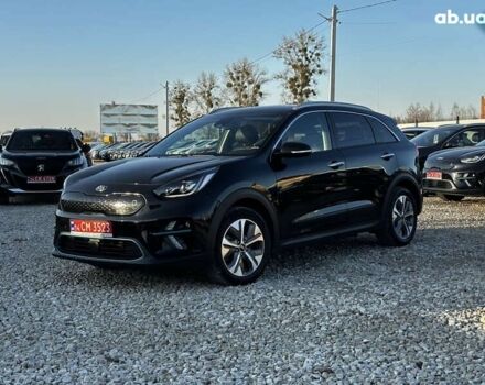 Киа Niro, объемом двигателя 0 л и пробегом 112 тыс. км за 19999 $, фото 3 на Automoto.ua