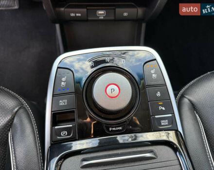 Кіа Niro, об'ємом двигуна 0 л та пробігом 141 тис. км за 18499 $, фото 37 на Automoto.ua
