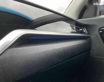 Кіа Niro, об'ємом двигуна 0 л та пробігом 106 тис. км за 20300 $, фото 6 на Automoto.ua