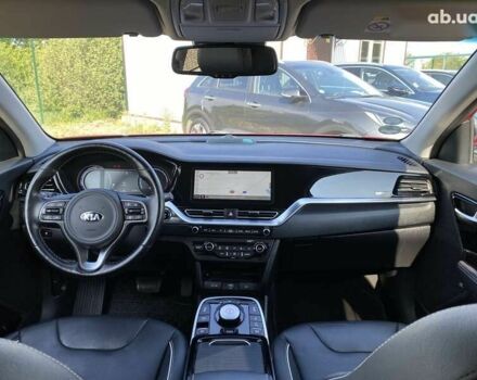 Кіа Niro, об'ємом двигуна 0 л та пробігом 128 тис. км за 19900 $, фото 26 на Automoto.ua