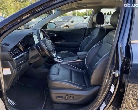 Кіа Niro, об'ємом двигуна 0 л та пробігом 48 тис. км за 24700 $, фото 21 на Automoto.ua