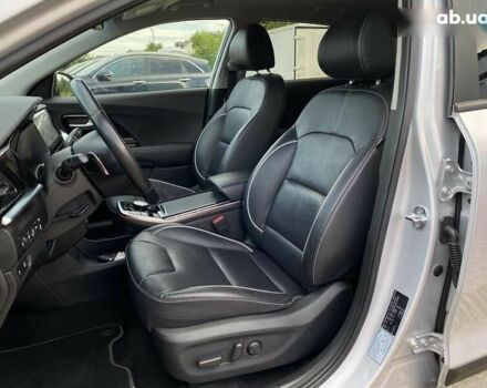 Кіа Niro, об'ємом двигуна 0 л та пробігом 81 тис. км за 21950 $, фото 21 на Automoto.ua