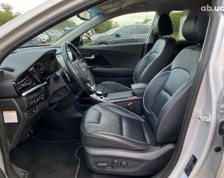Киа Niro, объемом двигателя 0 л и пробегом 81 тыс. км за 21950 $, фото 20 на Automoto.ua