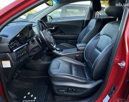 Кіа Niro, об'ємом двигуна 0 л та пробігом 128 тис. км за 19900 $, фото 22 на Automoto.ua