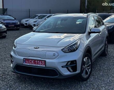 Киа Niro, объемом двигателя 0 л и пробегом 141 тыс. км за 18150 $, фото 2 на Automoto.ua