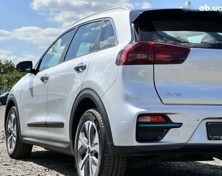Киа Niro, объемом двигателя 0 л и пробегом 30 тыс. км за 20323 $, фото 11 на Automoto.ua
