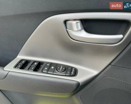 Киа Niro, объемом двигателя 0 л и пробегом 15 тыс. км за 22900 $, фото 14 на Automoto.ua