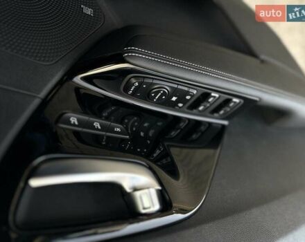 Киа Niro, объемом двигателя 0 л и пробегом 114 тыс. км за 21900 $, фото 25 на Automoto.ua