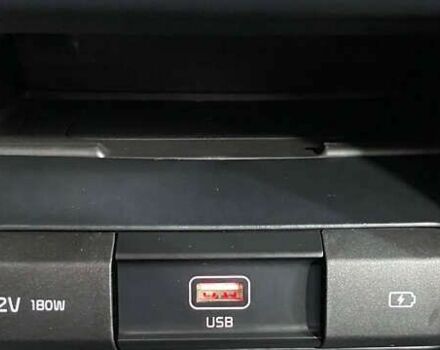 Киа Niro, объемом двигателя 0 л и пробегом 70 тыс. км за 22350 $, фото 28 на Automoto.ua