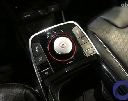 Киа Niro, объемом двигателя 0 л и пробегом 146 тыс. км за 20726 $, фото 18 на Automoto.ua