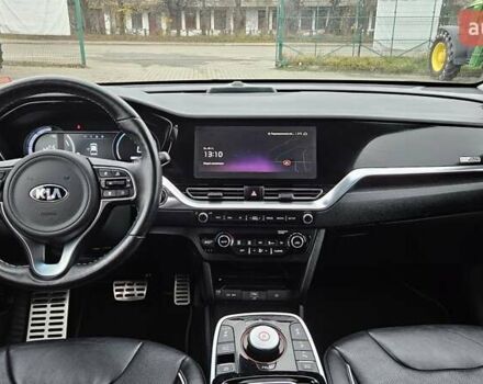 Кіа Niro, об'ємом двигуна 0 л та пробігом 133 тис. км за 19950 $, фото 31 на Automoto.ua