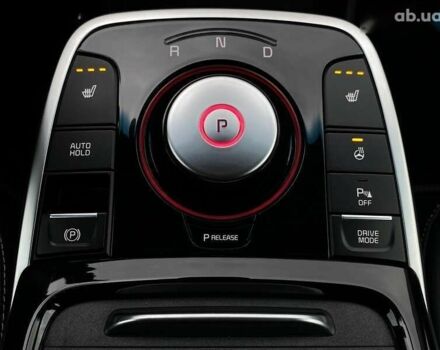 Кіа Niro, об'ємом двигуна 0 л та пробігом 96 тис. км за 19950 $, фото 7 на Automoto.ua