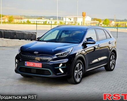 Киа Niro, объемом двигателя 0.15 л и пробегом 121 тыс. км за 18600 $, фото 1 на Automoto.ua