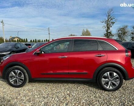Киа Niro, объемом двигателя 0 л и пробегом 61 тыс. км за 23500 $, фото 22 на Automoto.ua