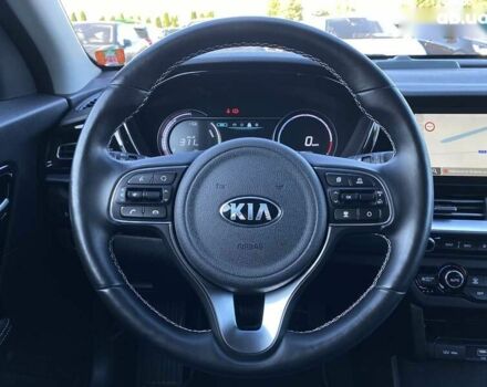 Киа Niro 2020 в Львове на Automoto.ua Киа Niro, объемом двигателя 0 л и пробегом 93 тыс. км за 22700 $, фото 26 на Automoto.ua