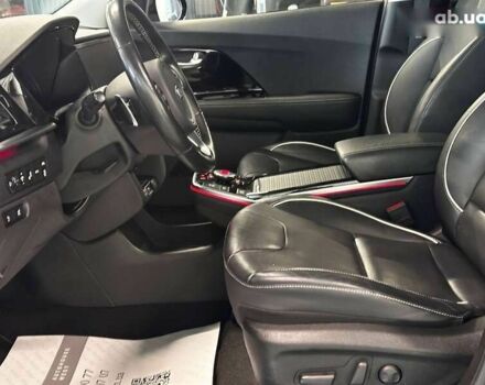 Киа Niro, объемом двигателя 0 л и пробегом 155 тыс. км за 19400 $, фото 17 на Automoto.ua