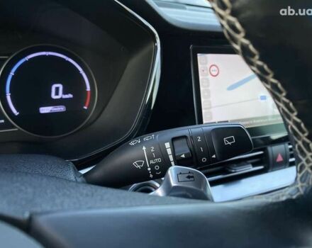 Киа Niro, объемом двигателя 0 л и пробегом 88 тыс. км за 21500 $, фото 26 на Automoto.ua