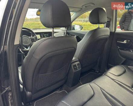 Кіа Niro, об'ємом двигуна 0 л та пробігом 164 тис. км за 18900 $, фото 48 на Automoto.ua