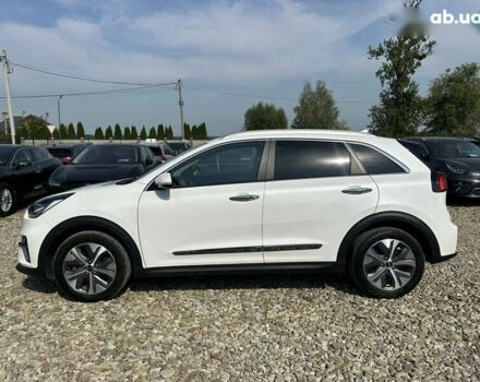 Киа Niro, объемом двигателя 0 л и пробегом 129 тыс. км за 19900 $, фото 24 на Automoto.ua