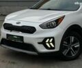 Киа Niro, объемом двигателя 0 л и пробегом 136 тыс. км за 18390 $, фото 2 на Automoto.ua