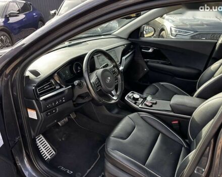 Киа Niro, объемом двигателя 0 л и пробегом 110 тыс. км за 21200 $, фото 17 на Automoto.ua