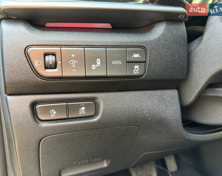 Кіа Niro, об'ємом двигуна 0 л та пробігом 141 тис. км за 18499 $, фото 34 на Automoto.ua