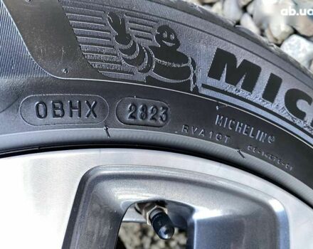 Кіа Niro, об'ємом двигуна 0 л та пробігом 107 тис. км за 21950 $, фото 23 на Automoto.ua